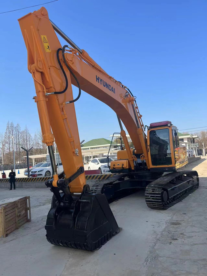 Hyundai 305 - מחפר סורק: תמונה 4 Hyundai 305 - מחפר סורק: תמונה 4