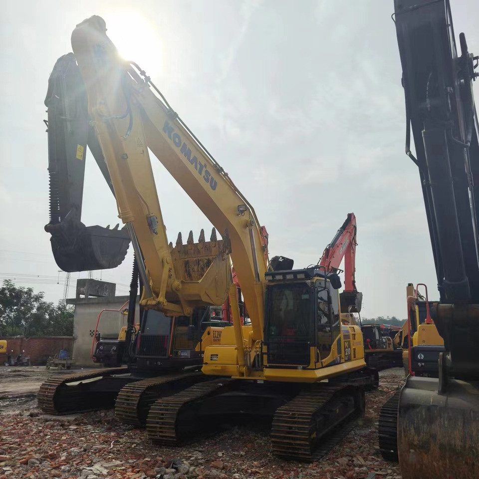 KOMATSU PC210LC - מחפר סורק: תמונה 2 KOMATSU PC210LC - מחפר סורק: תמונה 2