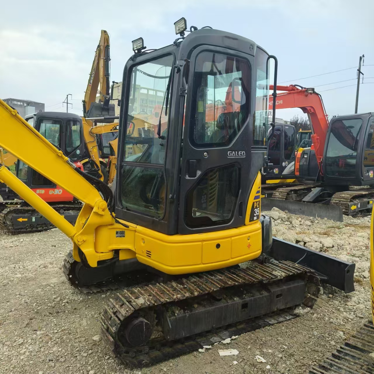 KOMATSU PC35 - מיני מחפר: תמונה 4 KOMATSU PC35 - מיני מחפר: תמונה 4