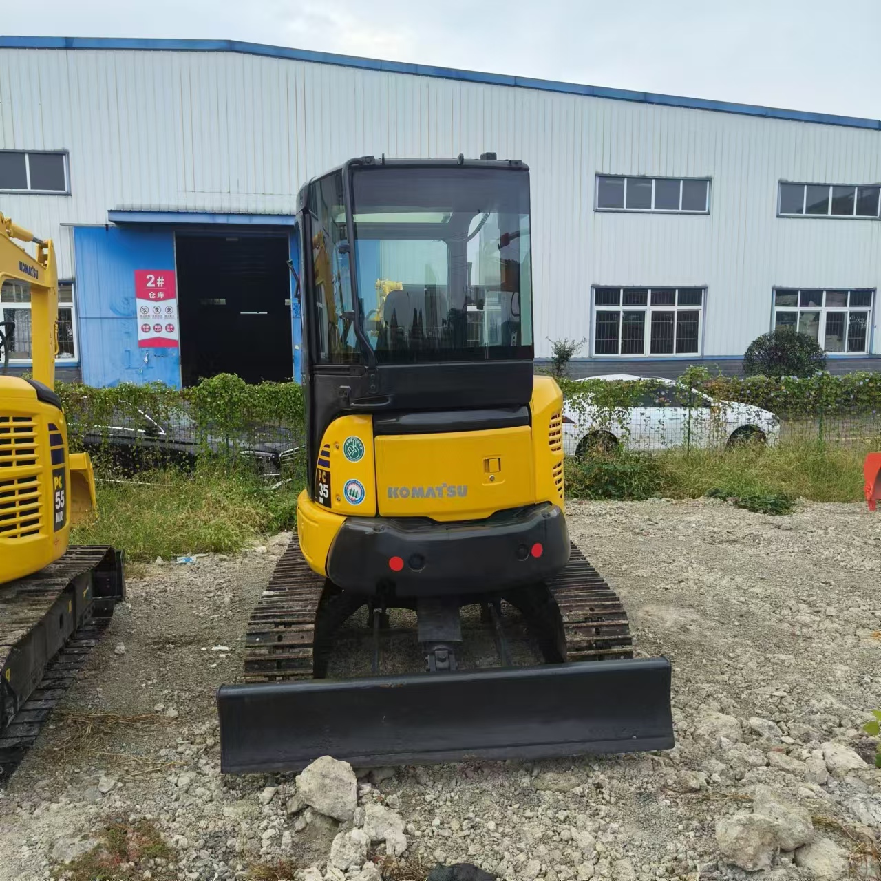 KOMATSU PC35 - מיני מחפר: תמונה 3 KOMATSU PC35 - מיני מחפר: תמונה 3