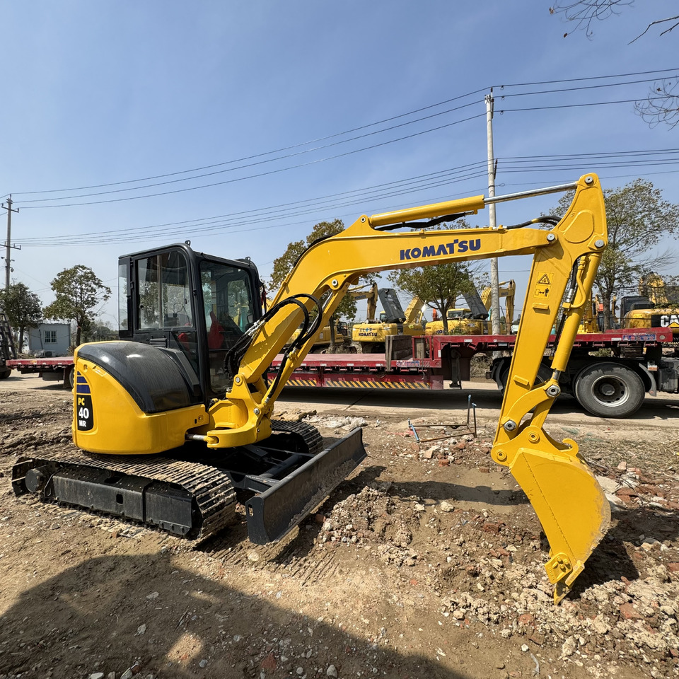KOMATSU PC40 - מיני מחפר: תמונה 2 KOMATSU PC40 - מיני מחפר: תמונה 2