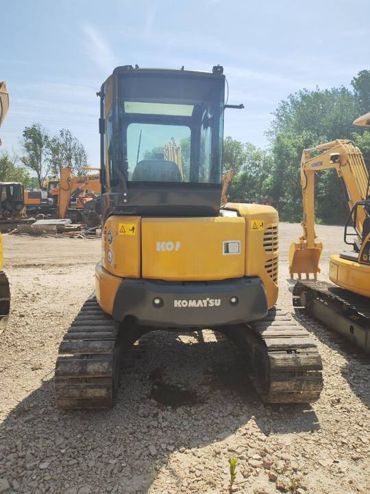 KOMATSU PC40 - מיני מחפר: תמונה 2 KOMATSU PC40 - מיני מחפר: תמונה 2