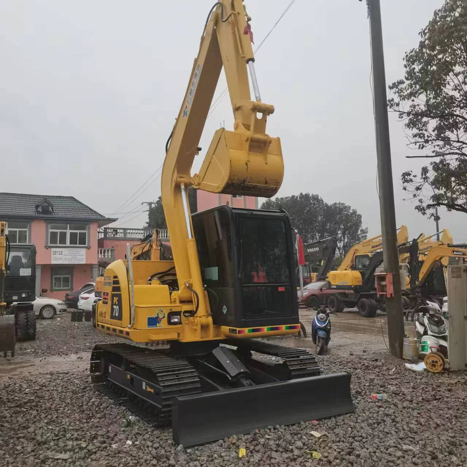 KOMATSU PC70 - מיני מחפר: תמונה 3 KOMATSU PC70 - מיני מחפר: תמונה 3