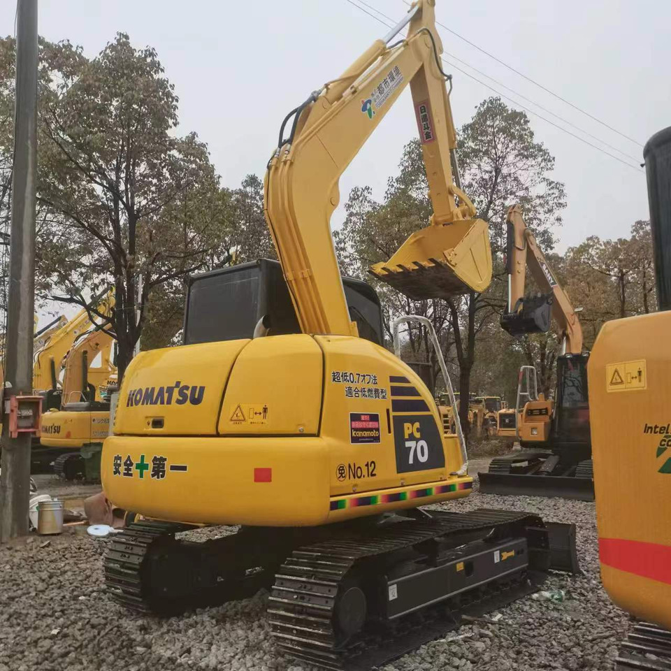 KOMATSU PC70 - מיני מחפר: תמונה 1 KOMATSU PC70 - מיני מחפר: תמונה 1