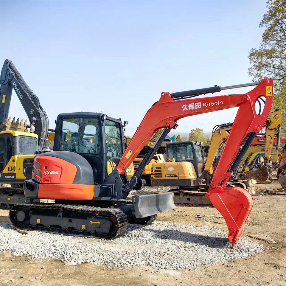 מחפר סורק KUBOTA KX165: תמונה 8