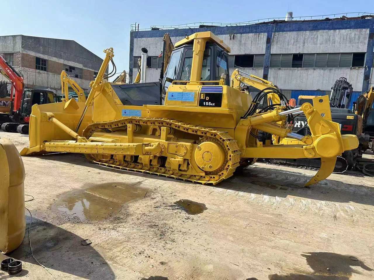 Komatsu D155A-6 - דחפור: תמונה 2 Komatsu D155A-6 - דחפור: תמונה 2