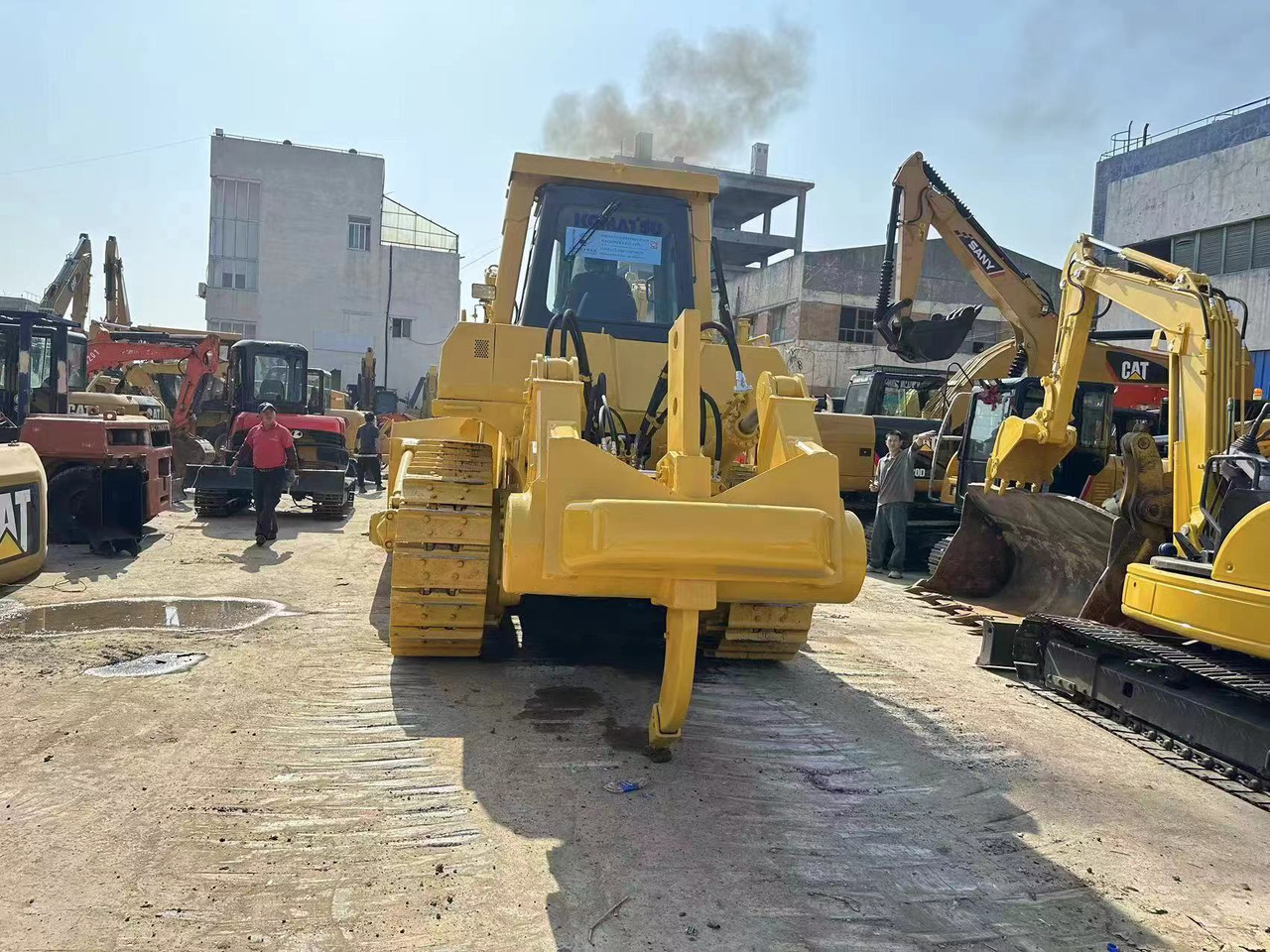 Komatsu D155A-6 - דחפור: תמונה 5 Komatsu D155A-6 - דחפור: תמונה 5