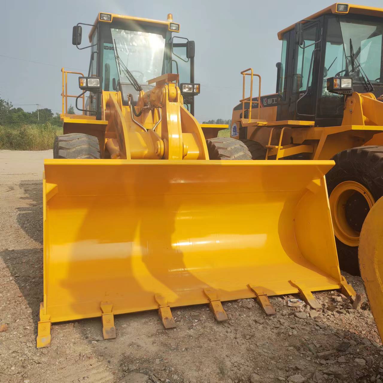 LIUGONG 856 - מעמיס גלגלים: תמונה 3 LIUGONG 856 - מעמיס גלגלים: תמונה 3