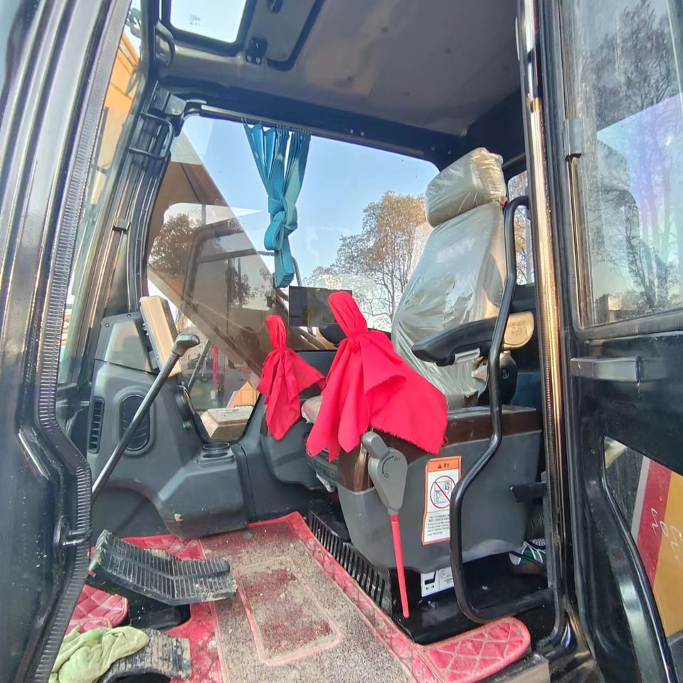 מחפר סורק SANY SY135: תמונה 10