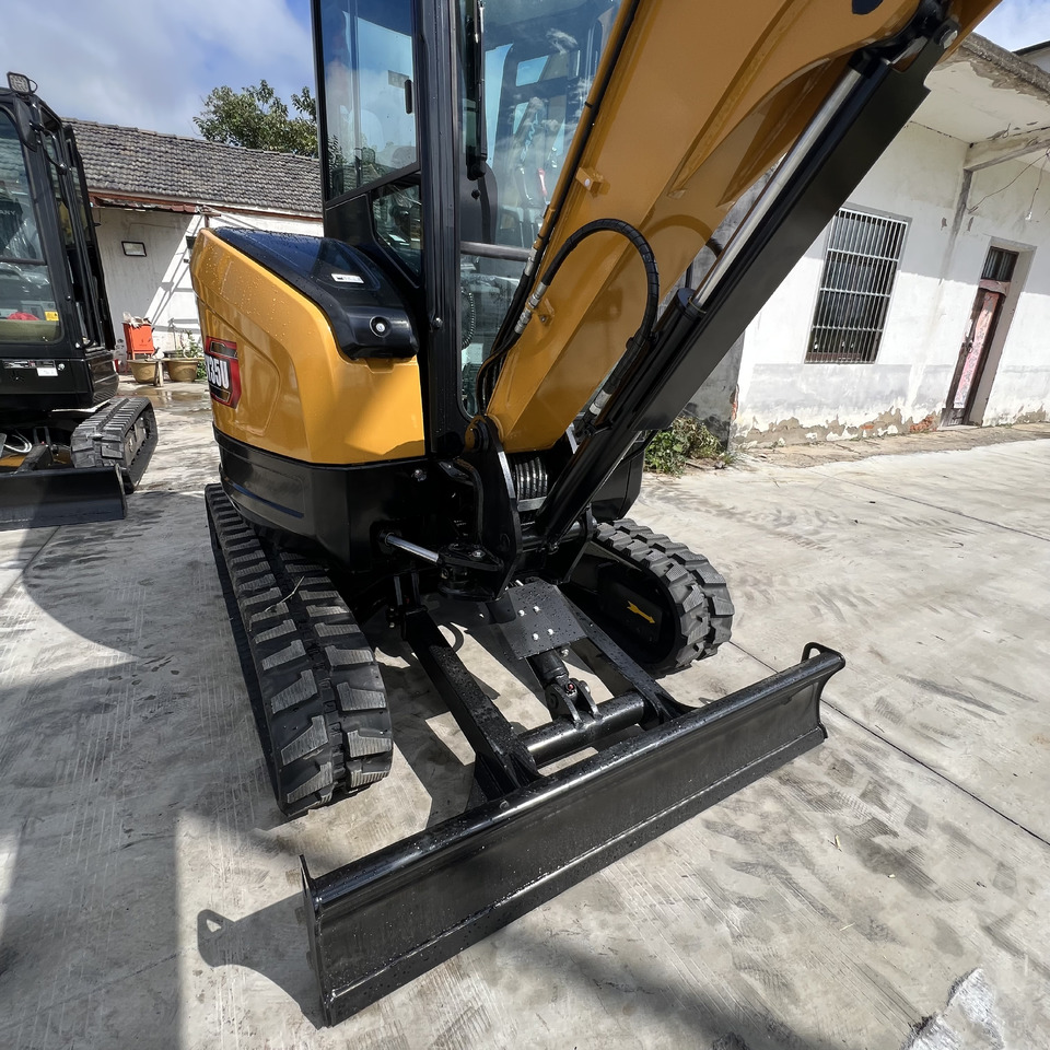SANY SY35U - מיני מחפר: תמונה 3 SANY SY35U - מיני מחפר: תמונה 3