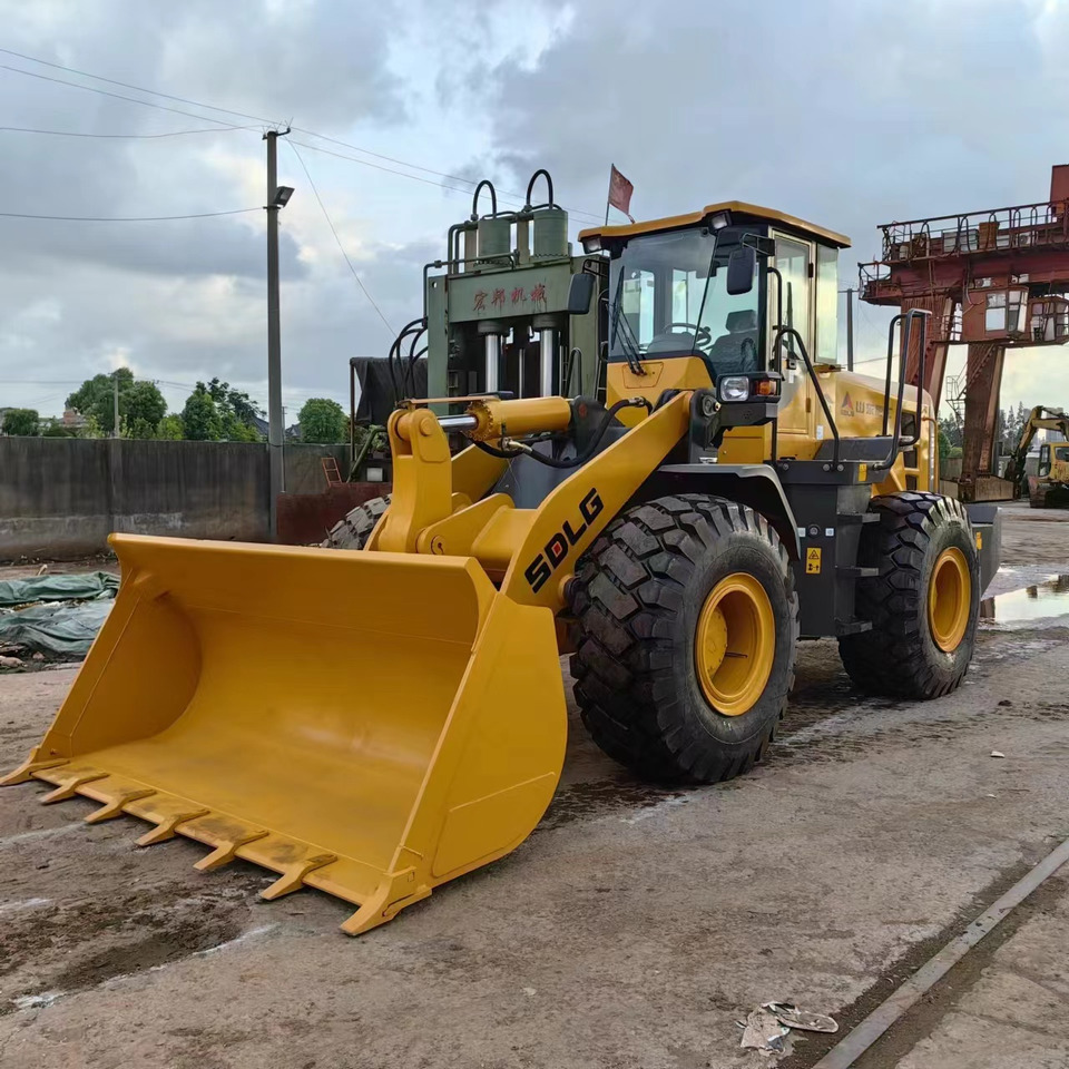 SDLG 958F - מעמיס גלגלים: תמונה 1 SDLG 958F - מעמיס גלגלים: תמונה 1