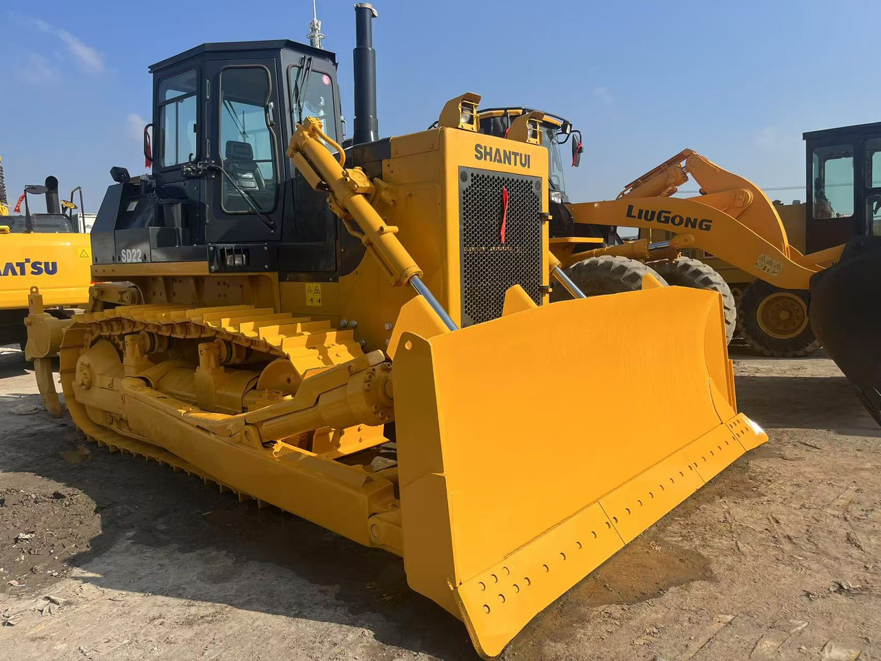 SHANTUI SD22 - דחפור: תמונה 1 SHANTUI SD22 - דחפור: תמונה 1