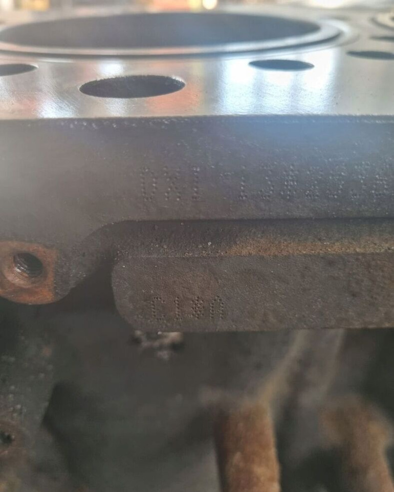 1002091 Renault Magnum - בלוק צילינדר עבור משאית: תמונה 3 1002091 Renault Magnum - בלוק צילינדר עבור משאית: תמונה 3