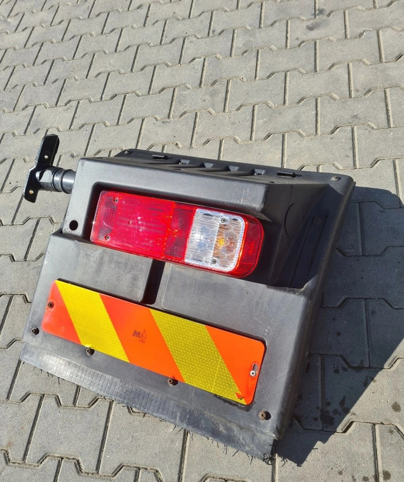 BŁOTNIK KOMPLETNY PRAWY TYŁ LAMPA CHLAPACZ MOCOWANIE FORD F-MAX CARGO - כנפון: תמונה 2 BŁOTNIK KOMPLETNY PRAWY TYŁ LAMPA CHLAPACZ MOCOWANIE FORD F-MAX CARGO - כנפון: תמונה 2