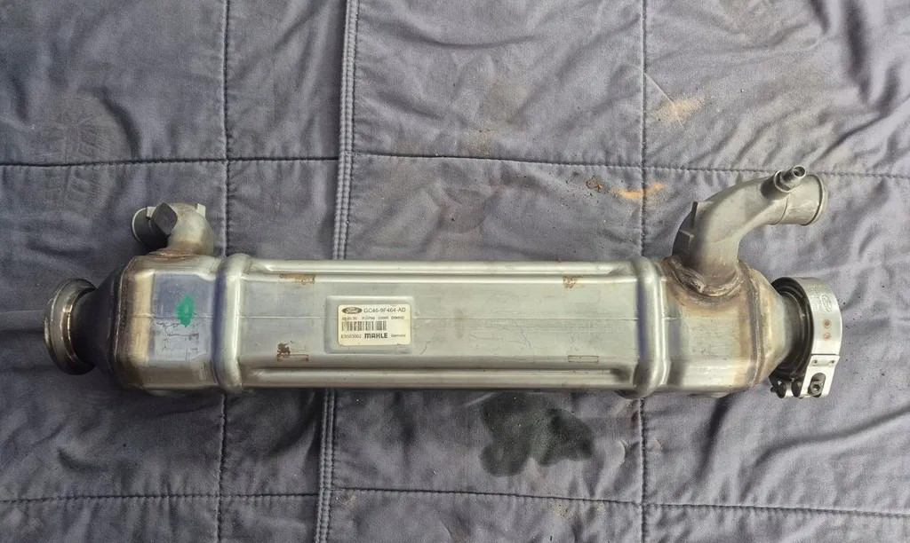 FORD GC46 9F464 AC - מקרר EGR: תמונה 1 FORD GC46 9F464 AC - מקרר EGR: תמונה 1