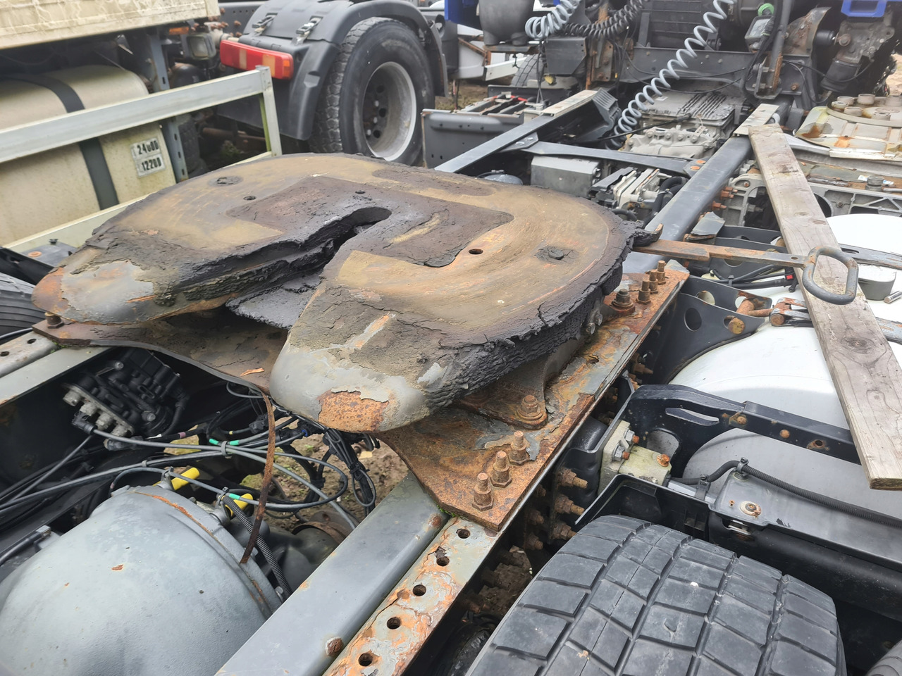 JOST - מצמד גלגל חמישי עבור משאית: תמונה 2 JOST - מצמד גלגל חמישי עבור משאית: תמונה 2