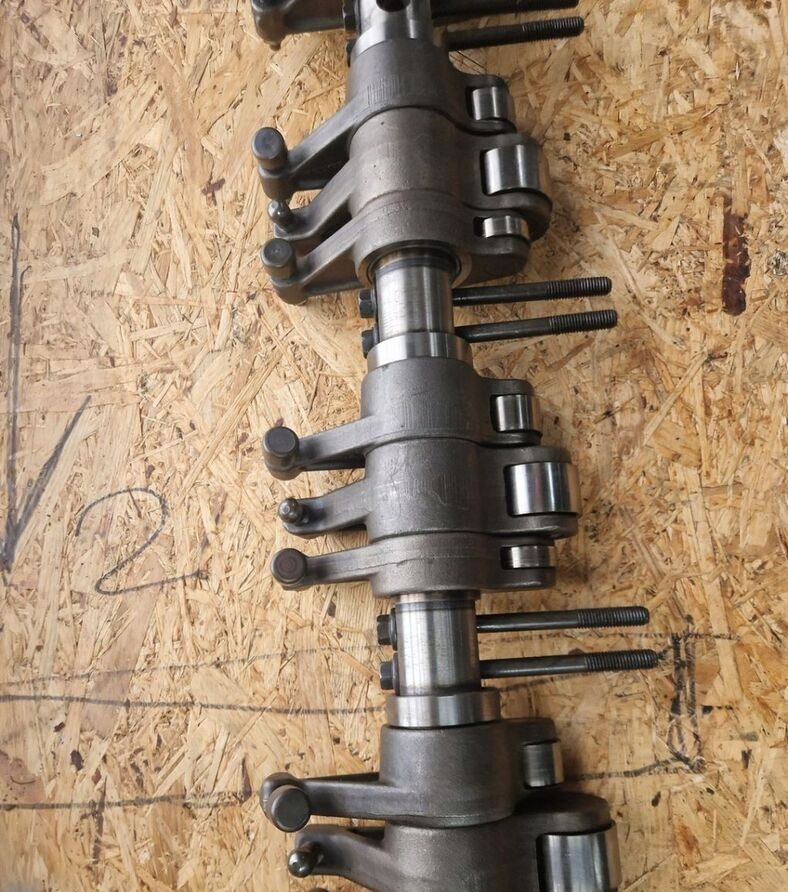 KLAWIATURA ZAWOROWA BEZ VEB VOLVO FH 13 RENAULT MAGNUM DXI 13 - מנוע וחלקים עבור משאית: תמונה 3 KLAWIATURA ZAWOROWA BEZ VEB VOLVO FH 13 RENAULT MAGNUM DXI 13 - מנוע וחלקים עבור משאית: תמונה 3