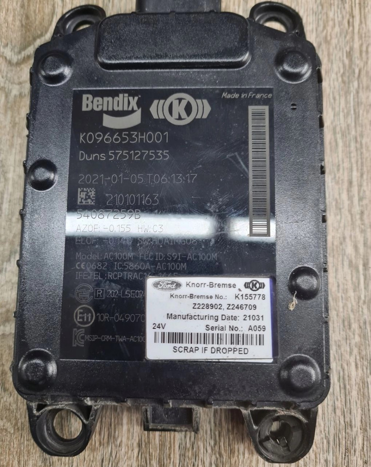 KNORR-BREMSE RADAR CZUJNIK SENSOR FORD F-MAX 500 K096653H001 575127535 K155778 210101163 - חיישן: תמונה 3 KNORR-BREMSE RADAR CZUJNIK SENSOR FORD F-MAX 500 K096653H001 575127535 K155778 210101163 - חיישן: תמונה 3