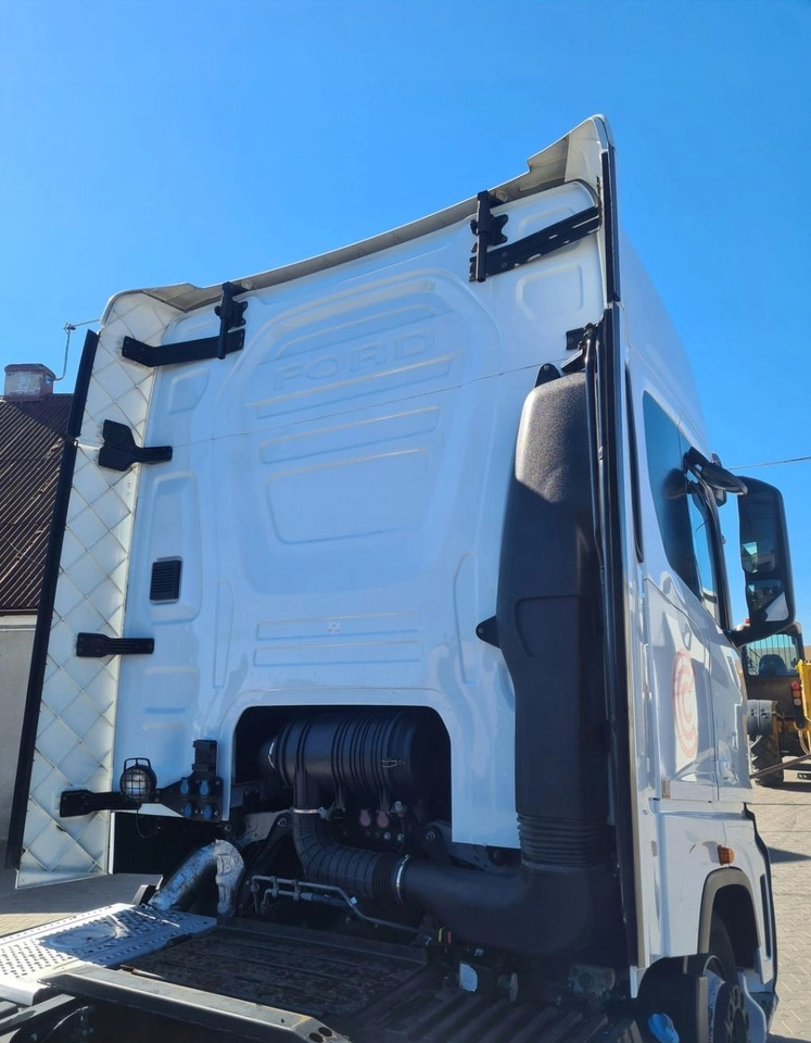 KOMPLETNA FORD F-MAX 500 TRUCKS - תא: תמונה 5 KOMPLETNA FORD F-MAX 500 TRUCKS - תא: תמונה 5