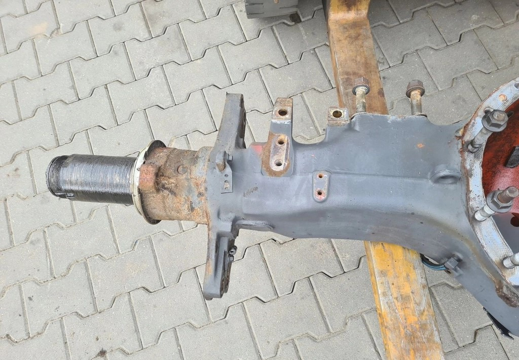 OBUDOWA MOSTU POCHWA MS17X 16 SZPILEK VOLVO FH 4 FM 4 FH 5 FM 5 A9673 1- 2D 8171382 - תמסורת: תמונה 2 OBUDOWA MOSTU POCHWA MS17X 16 SZPILEK VOLVO FH 4 FM 4 FH 5 FM 5 A9673 1- 2D 8171382 - תמסורת: תמונה 2