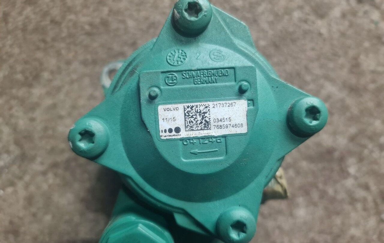 POMPA WSPOMAGANIA VOLVO FL D8K RENAULT GAMA D E6 21737267 - משאבת היגוי עבור משאית: תמונה 1 POMPA WSPOMAGANIA VOLVO FL D8K RENAULT GAMA D E6 21737267 - משאבת היגוי עבור משאית: תמונה 1