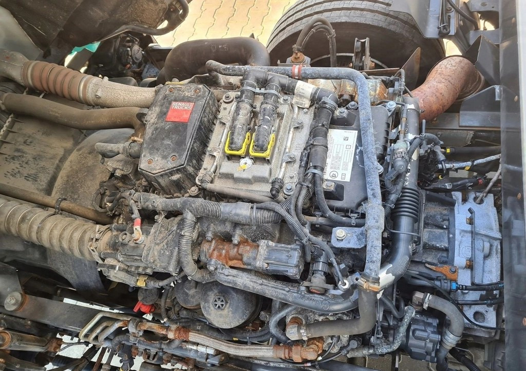RENAULT DTI 5 210 EUVI - מנוע: תמונה 5 RENAULT DTI 5 210 EUVI - מנוע: תמונה 5