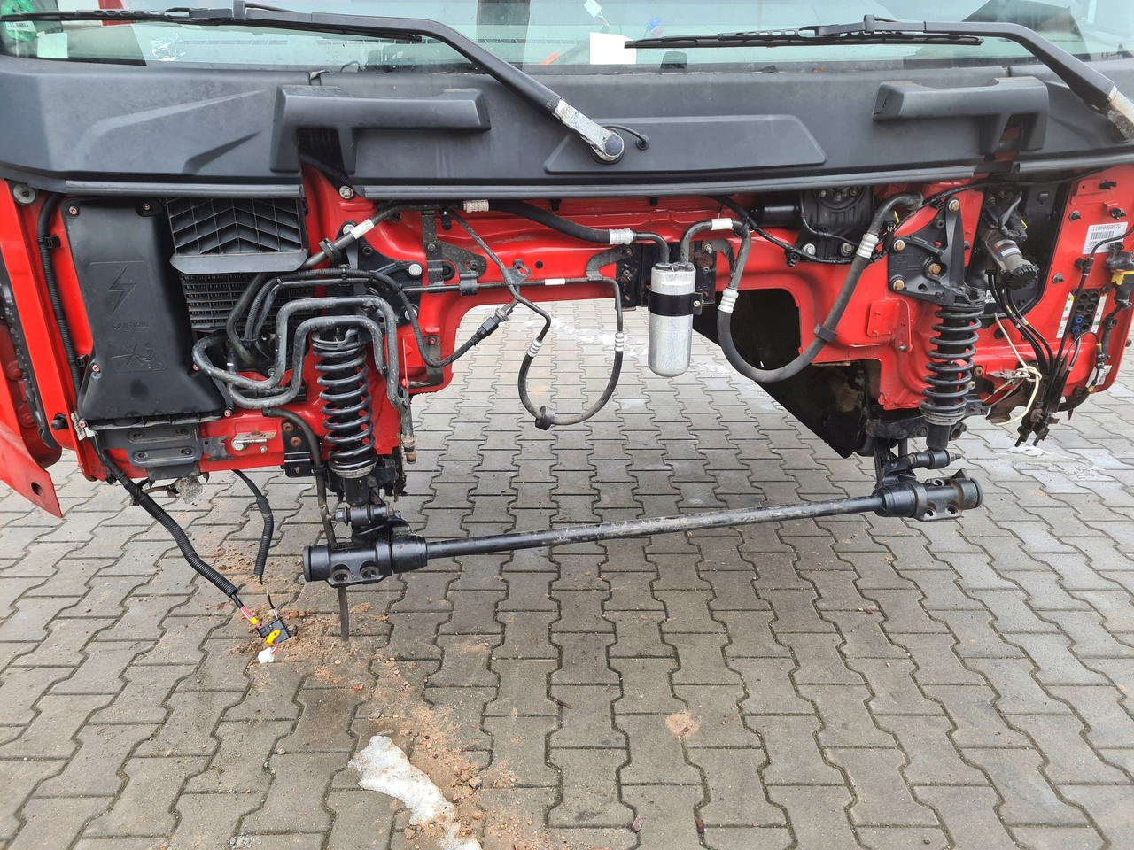 תא עבור משאית RENAULT KABINA GOŁA SZKIELET POSZYCIE BLACHA RENAULT GAMA T RANGE EURO 6: תמונה 12 תא עבור משאית RENAULT KABINA GOŁA SZKIELET POSZYCIE BLACHA RENAULT GAMA T RANGE EURO 6: תמונה 12