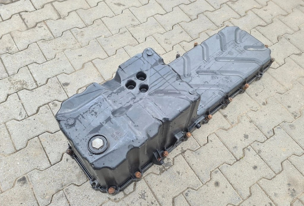 RENAULT MAGNUM DXI 13 20521170 - מחבת שמן: תמונה 5 RENAULT MAGNUM DXI 13 20521170 - מחבת שמן: תמונה 5