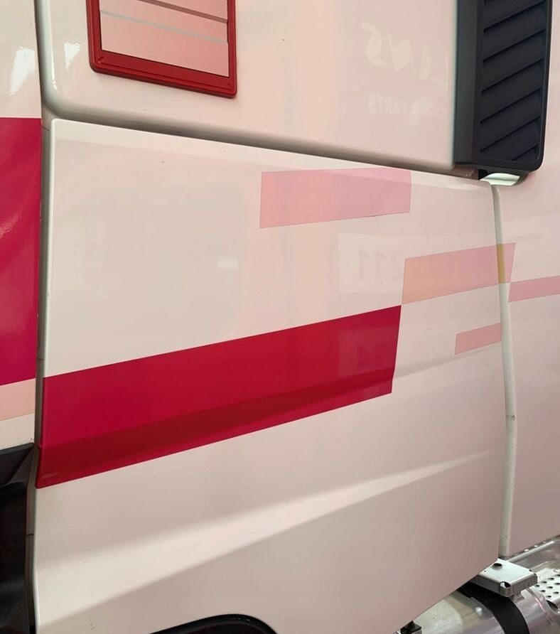 Renault GAMA RANGE T - גוף וחלק חיצוני עבור משאית: תמונה 1 Renault GAMA RANGE T - גוף וחלק חיצוני עבור משאית: תמונה 1