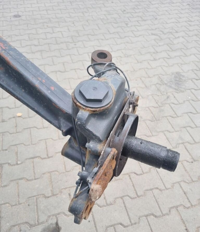 Renault GAMA T VOLVO FH 4 FM 4 - סרן וחלקים עבור משאית: תמונה 5 Renault GAMA T VOLVO FH 4 FM 4 - סרן וחלקים עבור משאית: תמונה 5