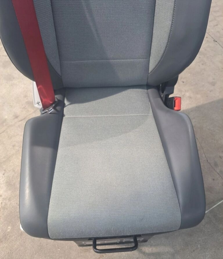 מושב עבור משאית Renault PRAWY SIEDZENIE PASAŻERA   Renault RANGE GAMA T C K: תמונה 6