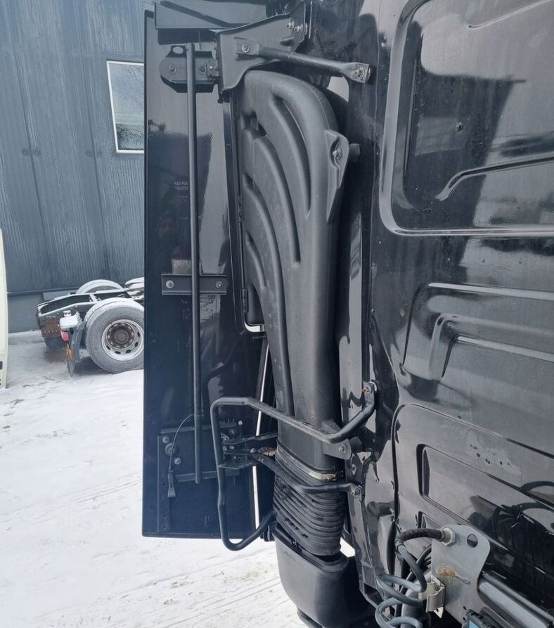 SPOILER OWIEWKA LEWA STELAŻ MOCOWANIE KABINY RENAULT RANGE GAMA - אווירודינמיקה/ ספוילר עבור משאית: תמונה 1 SPOILER OWIEWKA LEWA STELAŻ MOCOWANIE KABINY RENAULT RANGE GAMA - אווירודינמיקה/ ספוילר עבור משאית: תמונה 1
