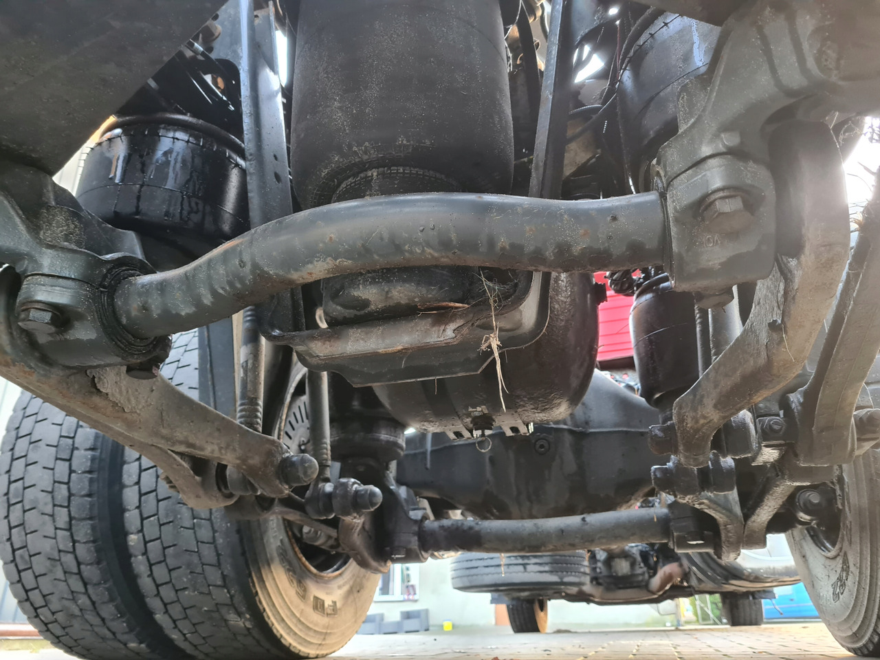 VOLVO DRĄŻEK STABILIZATOR TYŁ VOLVO FH 4 FM 4 FMX FH 5 FM 5 6x2 6x4 65MM - סרגל נגד גלגול עבור משאית: תמונה 1 VOLVO DRĄŻEK STABILIZATOR TYŁ VOLVO FH 4 FM 4 FMX FH 5 FM 5 6x2 6x4 65MM - סרגל נגד גלגול עבור משאית: תמונה 1