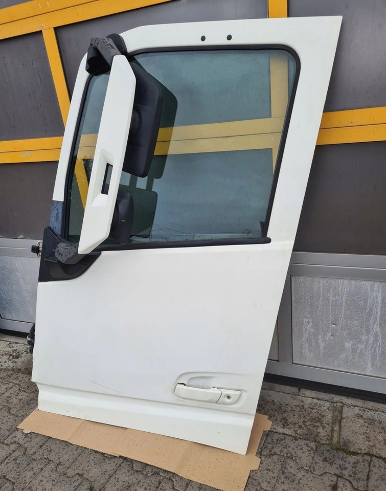 VOLVO FH 4 EURO 6 DRZWI KOMPLETNE LEWE KOD LAKIERU 1108-1 - דלת וחלקים: תמונה 2 VOLVO FH 4 EURO 6 DRZWI KOMPLETNE LEWE KOD LAKIERU 1108-1 - דלת וחלקים: תמונה 2