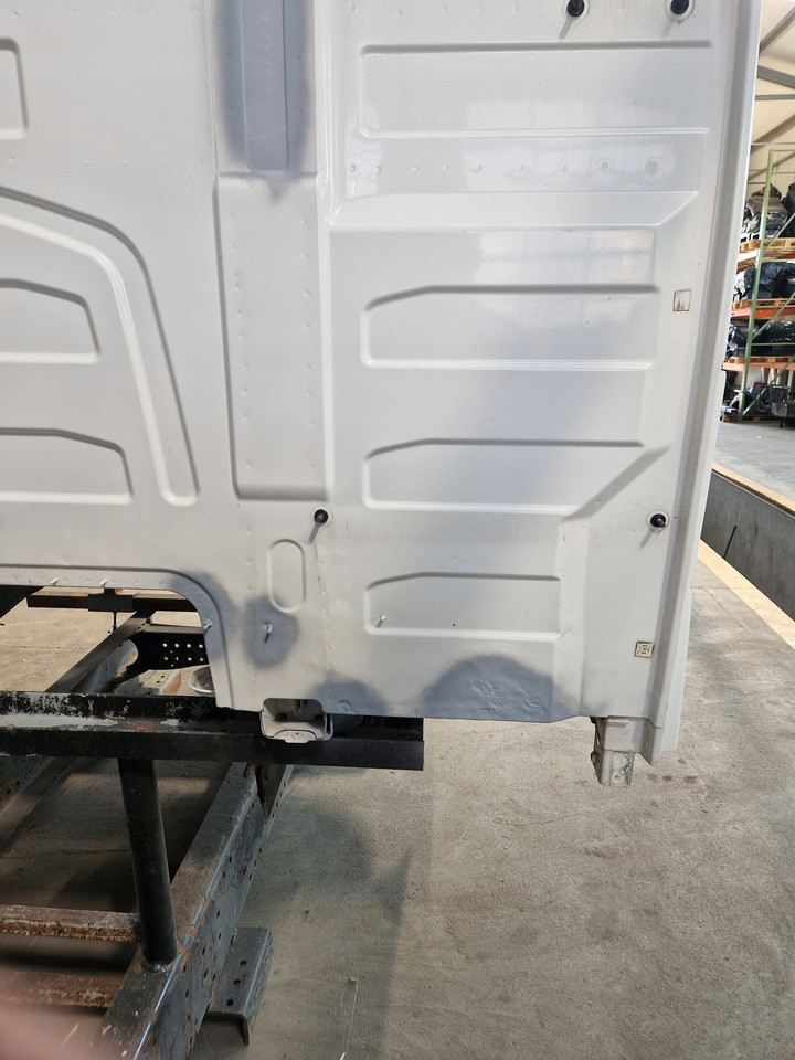 תא עבור משאית VOLVO KABINA GOŁY SZKIELET VOLVO FH 4 EURO 6 XL: תמונה 11