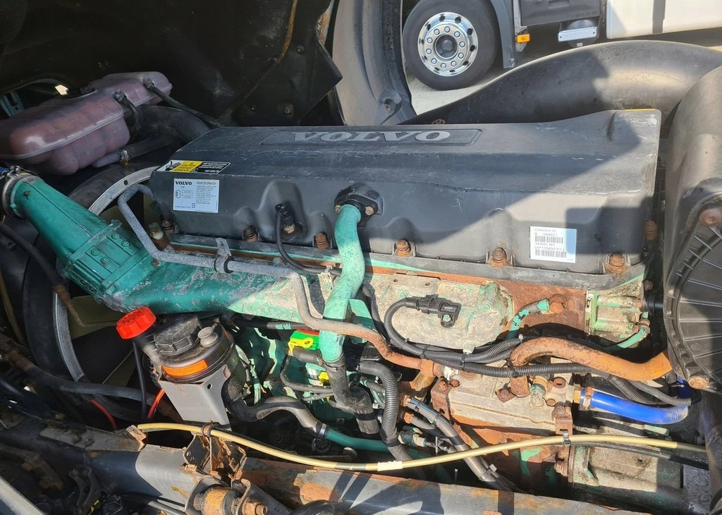 VOLVO KOMPLETNY VOLVO D9B - מנוע: תמונה 4 VOLVO KOMPLETNY VOLVO D9B - מנוע: תמונה 4
