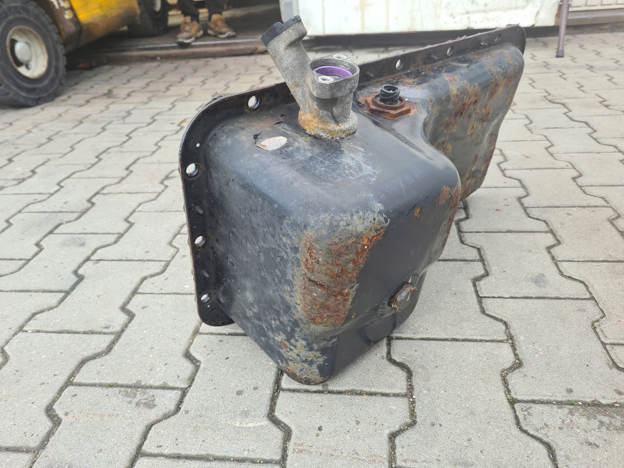 מחבת שמן עבור משאית VOLVO MISA MISKA OLEJOWA SILNIKA RENAULT GAMA D DTI 5 VOLVO FL FE D5K: תמונה 8