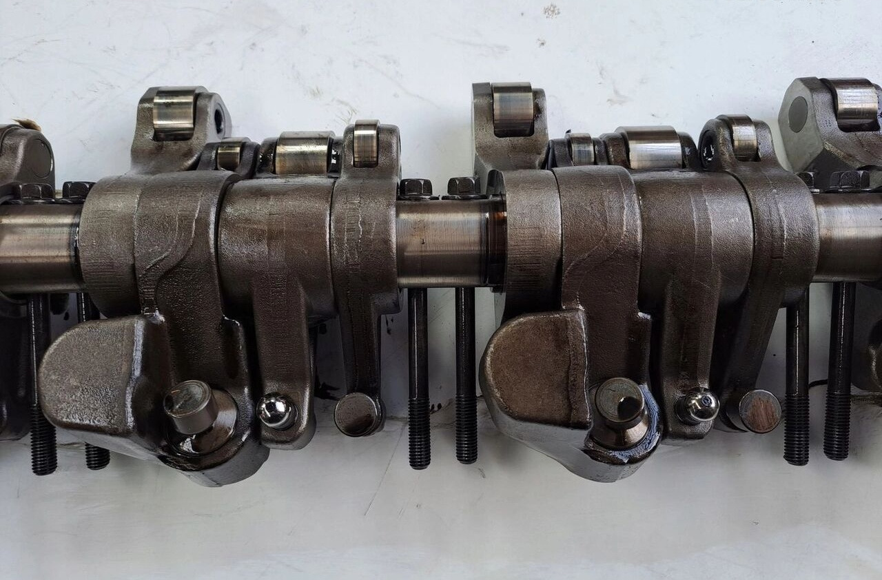 Volvo KLAWIATURA DŹWIGIENKI VEB+ FH FM 13 RENAULT MAGNUM DXI 13. 20510623 Volvo - מנוע וחלקים עבור משאית: תמונה 3 Volvo KLAWIATURA DŹWIGIENKI VEB+ FH FM 13 RENAULT MAGNUM DXI 13. 20510623 Volvo - מנוע וחלקים עבור משאית: תמונה 3