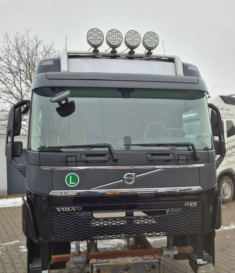 Volvo KOMPLETNA FH 16 750 EURO 6 GLOBETROTTER 2018 ROK Volvo VOLVO FH 16 750 EURO 6 GLOBETROTTER 2018 ROK - תא עבור משאית: תמונה 1 Volvo KOMPLETNA FH 16 750 EURO 6 GLOBETROTTER 2018 ROK Volvo VOLVO FH 16 750 EURO 6 GLOBETROTTER 2018 ROK - תא עבור משאית: תמונה 1