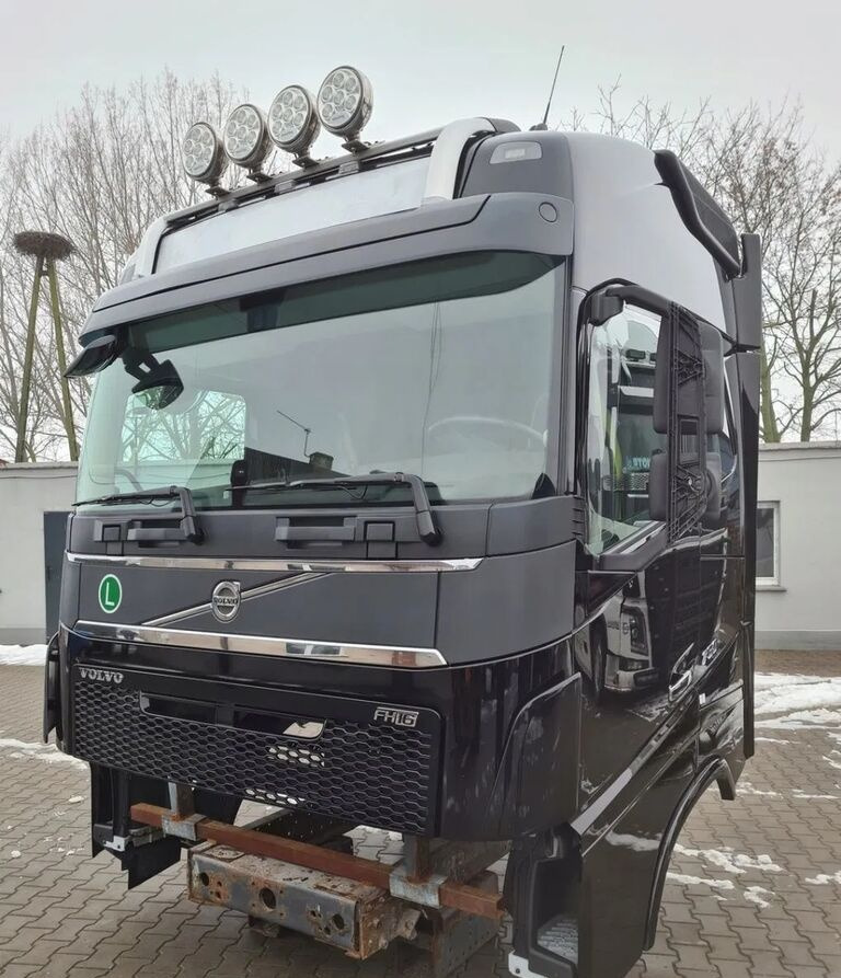 Volvo KOMPLETNA FH 16 750 EURO 6 GLOBETROTTER 2018 ROK Volvo VOLVO FH 16 750 EURO 6 GLOBETROTTER 2018 ROK - תא עבור משאית: תמונה 5 Volvo KOMPLETNA FH 16 750 EURO 6 GLOBETROTTER 2018 ROK Volvo VOLVO FH 16 750 EURO 6 GLOBETROTTER 2018 ROK - תא עבור משאית: תמונה 5