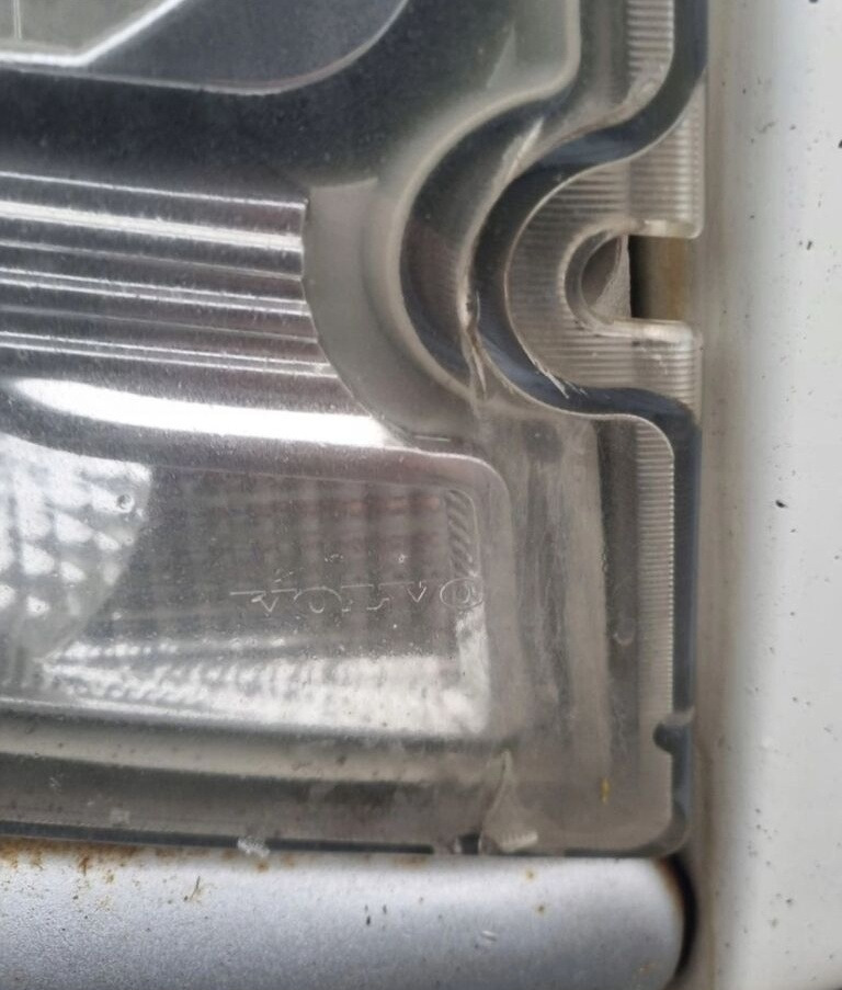 Volvo KOMPLETNY Z LAMPAMI BELKA STOPNIE Volvo FL EURO 5 - פגוש עבור משאית: תמונה 5 Volvo KOMPLETNY Z LAMPAMI BELKA STOPNIE Volvo FL EURO 5 - פגוש עבור משאית: תמונה 5