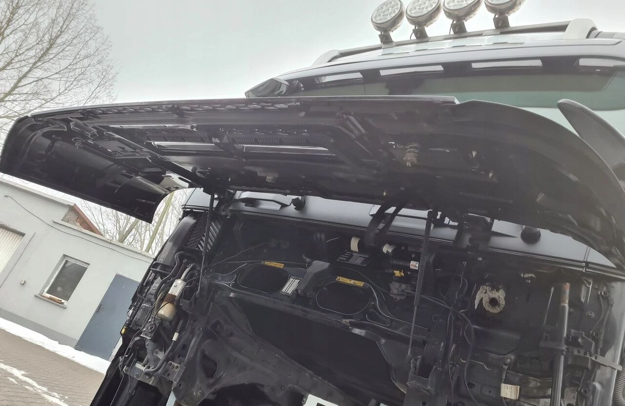 Volvo MASKA KOMPLETNA GÓRNA ATRAPA KABINY FH 16 EURO 6 Volvo VOLVO FH 16 EURO 6 - פגוש עבור משאית: תמונה 3 Volvo MASKA KOMPLETNA GÓRNA ATRAPA KABINY FH 16 EURO 6 Volvo VOLVO FH 16 EURO 6 - פגוש עבור משאית: תמונה 3
