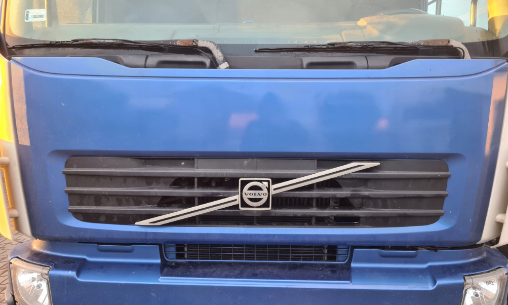 Volvo MASKA PRZEDNIA PRZÓD ATRAPA GRILL ORYGINAŁ Volvo FE - מכסה מנוע עבור משאית: תמונה 1 Volvo MASKA PRZEDNIA PRZÓD ATRAPA GRILL ORYGINAŁ Volvo FE - מכסה מנוע עבור משאית: תמונה 1
