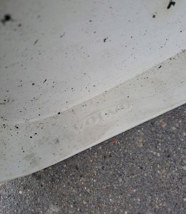 Volvo OWIEWKA LEWA SPOILER ZAKABINOWY VOLVO FH 12 13 - אווירודינמיקה/ ספוילר עבור משאית: תמונה 2 Volvo OWIEWKA LEWA SPOILER ZAKABINOWY VOLVO FH 12 13 - אווירודינמיקה/ ספוילר עבור משאית: תמונה 2