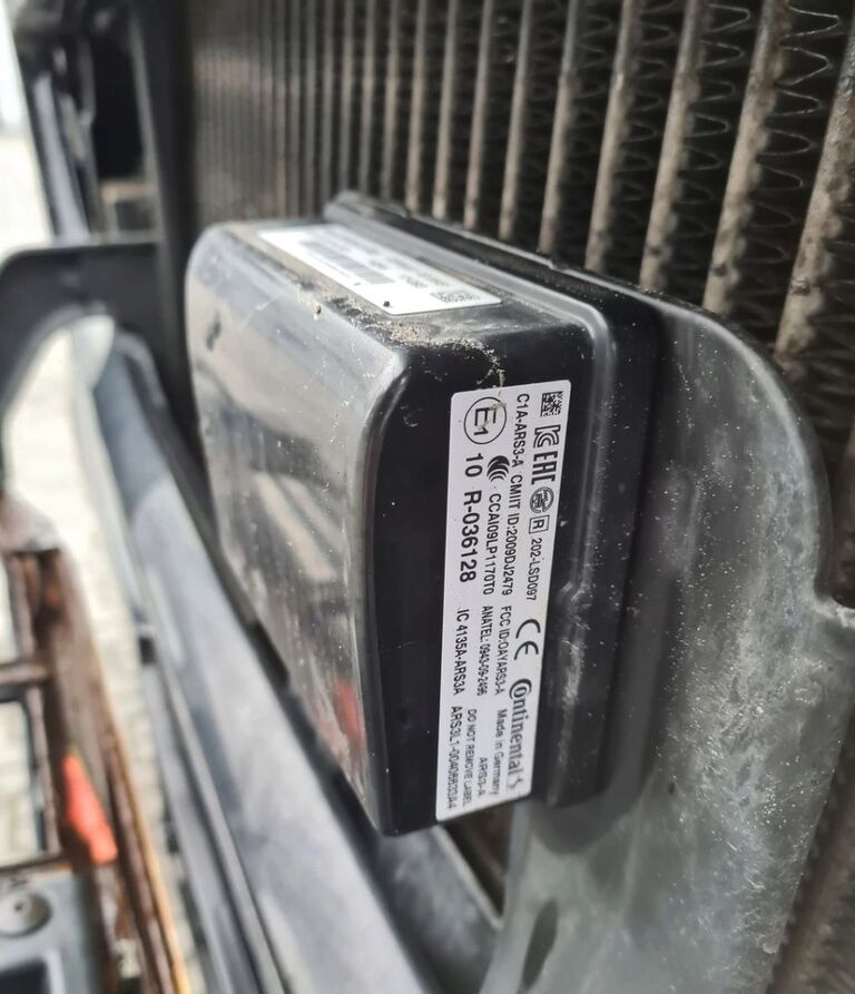 Volvo RADAR DISTRONIK MOCOWANIE RENAULT GAMA RANGE FH FM 4 FH 16 FMX F Volvo RENAULT GAMA RANGE VOLVO FH FM 4 FH 16 FMX FL FE - ECU עבור משאית: תמונה 3 Volvo RADAR DISTRONIK MOCOWANIE RENAULT GAMA RANGE FH FM 4 FH 16 FMX F Volvo RENAULT GAMA RANGE VOLVO FH FM 4 FH 16 FMX FL FE - ECU עבור משאית: תמונה 3