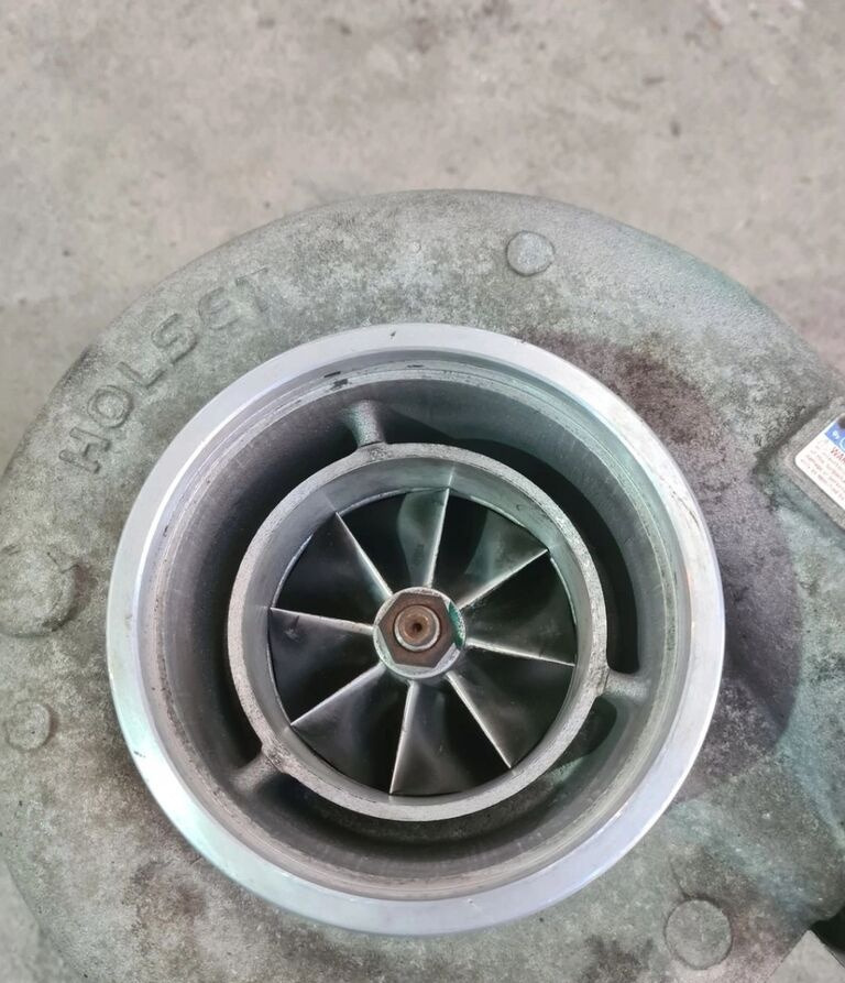 Volvo TURBINA TURBOSPRĘŻARKA FH 16 D16K 750 EURO 6 21899680 HE600FG Volvo VOLVO FH 16 D16K 750 EURO 6 21899680 HE600FG - טורבו עבור משאית: תמונה 2 Volvo TURBINA TURBOSPRĘŻARKA FH 16 D16K 750 EURO 6 21899680 HE600FG Volvo VOLVO FH 16 D16K 750 EURO 6 21899680 HE600FG - טורבו עבור משאית: תמונה 2