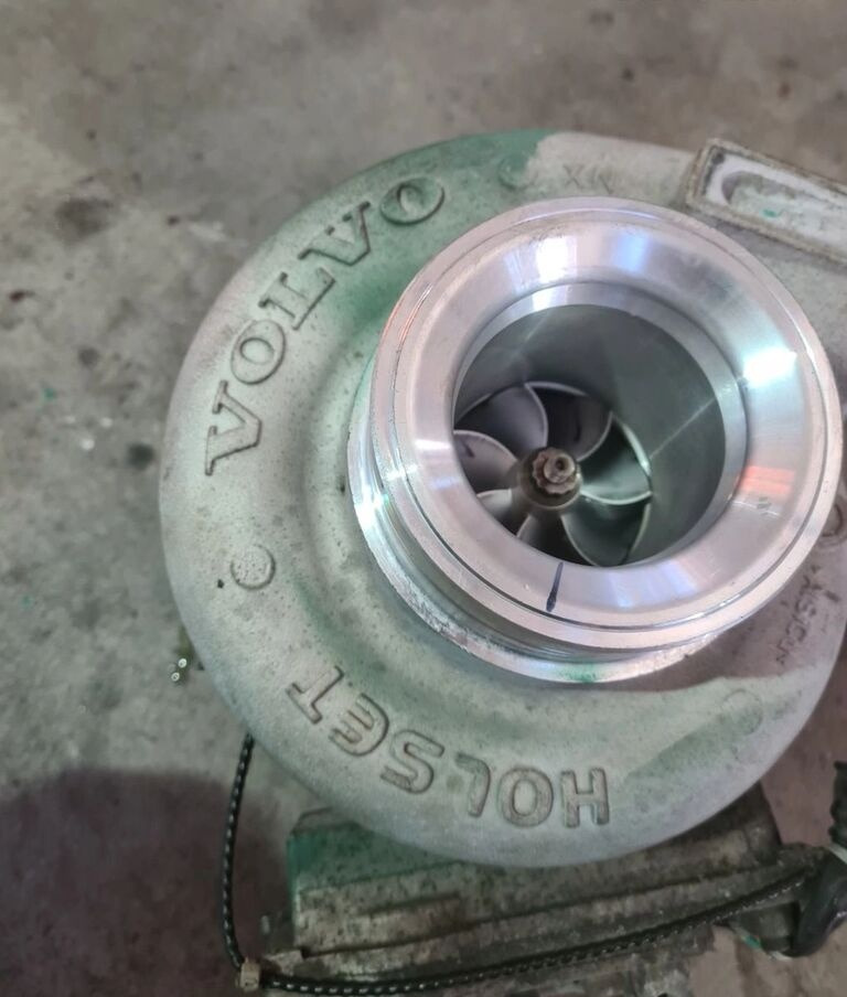 Volvo TURBINA TURBOSPRĘŻARKA FH 16 D16K 750 EURO 6 3789660 HW-3789663 Volvo VOLVO FH 16 D16K 750 EURO 6 3789660 HW-3789663 - טורבו עבור משאית: תמונה 5 Volvo TURBINA TURBOSPRĘŻARKA FH 16 D16K 750 EURO 6 3789660 HW-3789663 Volvo VOLVO FH 16 D16K 750 EURO 6 3789660 HW-3789663 - טורבו עבור משאית: תמונה 5