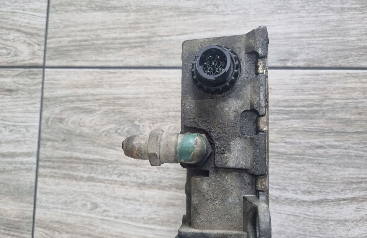 Volvo ZAWÓR HAMULCA GÓRSKIEGO GÓRSKI FH 16 D16E. Volvo OE - שסתום בלמים עבור משאית: תמונה 3 Volvo ZAWÓR HAMULCA GÓRSKIEGO GÓRSKI FH 16 D16E. Volvo OE - שסתום בלמים עבור משאית: תמונה 3