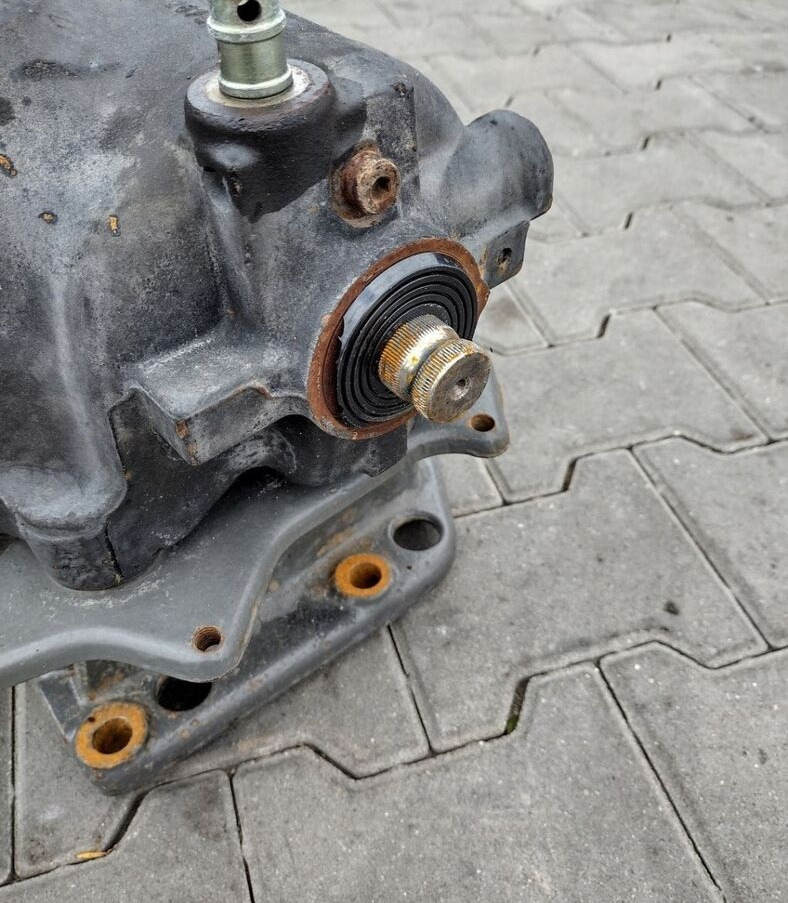 ZF KOLUMNA KIEROWNICZA OSI SKRĘTNEJ VOLVO FH FM 6X2 - ציוד היגוי עבור משאית: תמונה 3 ZF KOLUMNA KIEROWNICZA OSI SKRĘTNEJ VOLVO FH FM 6X2 - ציוד היגוי עבור משאית: תמונה 3