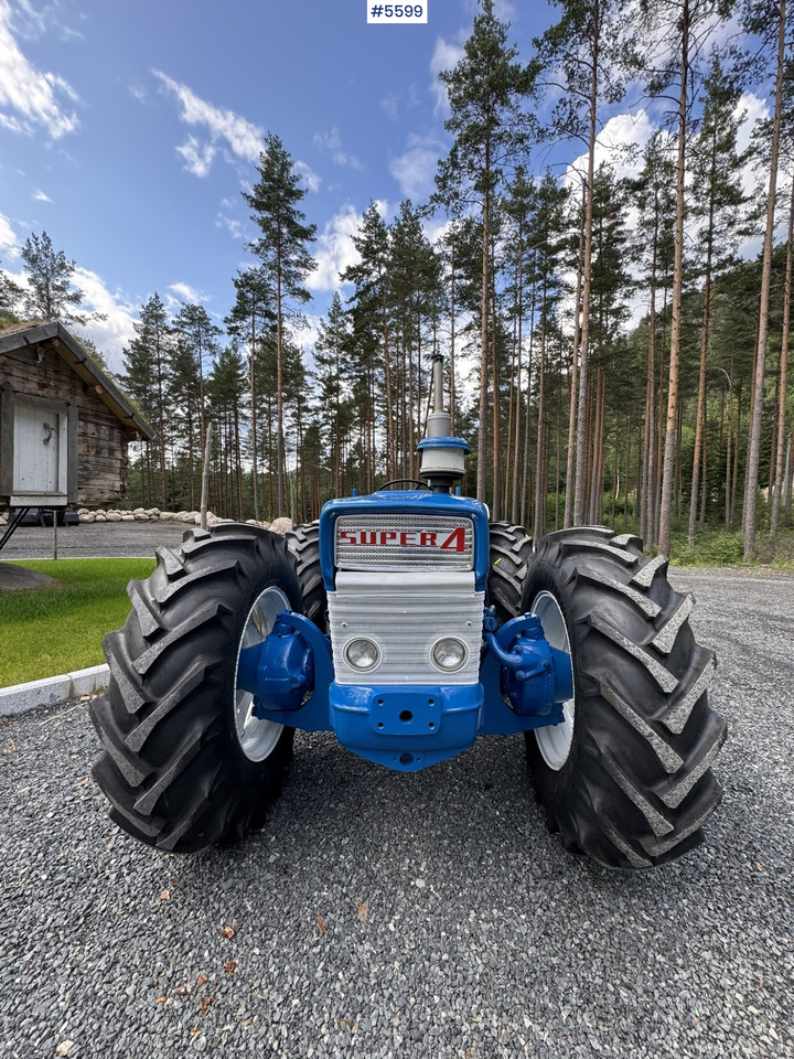1966 Ford County 654 Tractor - טרקטור חקלאי: תמונה 5 1966 Ford County 654 Tractor - טרקטור חקלאי: תמונה 5